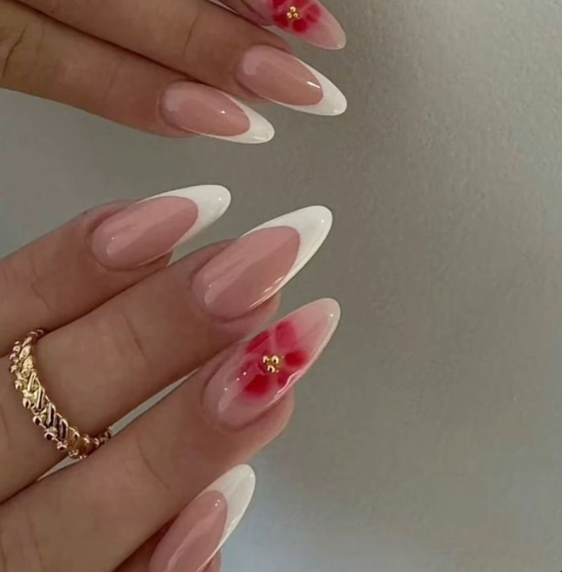 Vogue Nails Salon nail photo 1